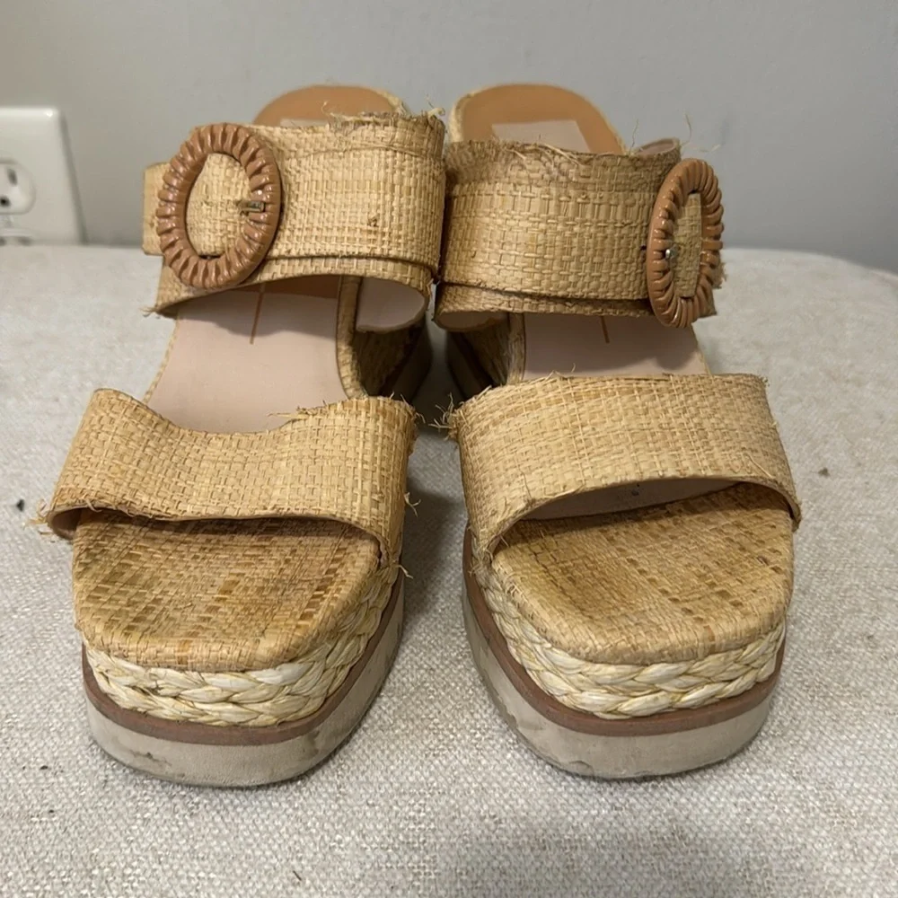 Chic Natural Woven Women’s Sandals